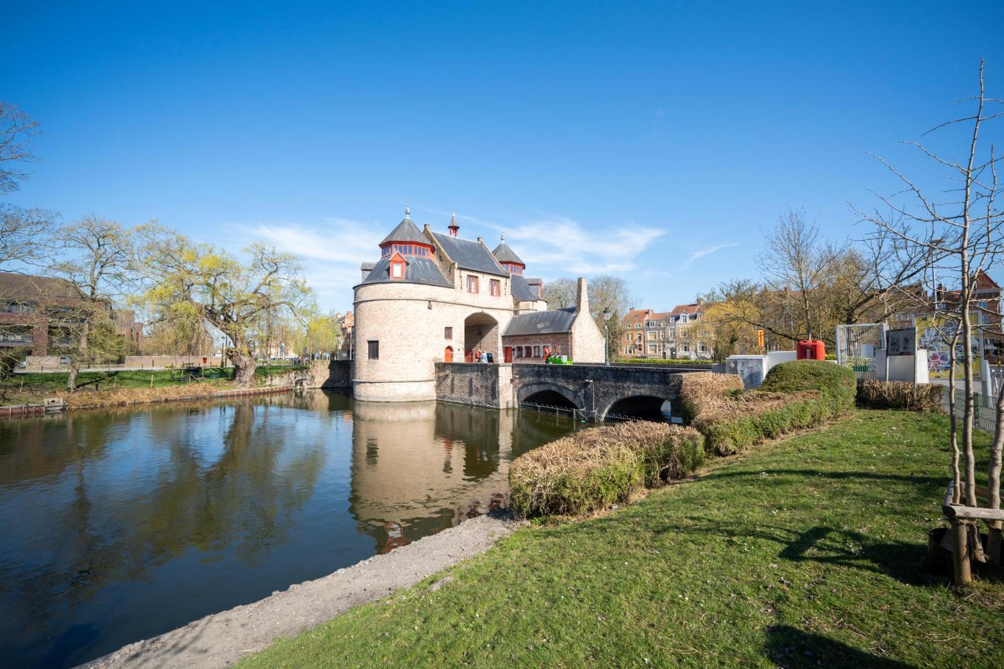 The Queen'S Twelve By Romy&Travis Bruges Exterior photo