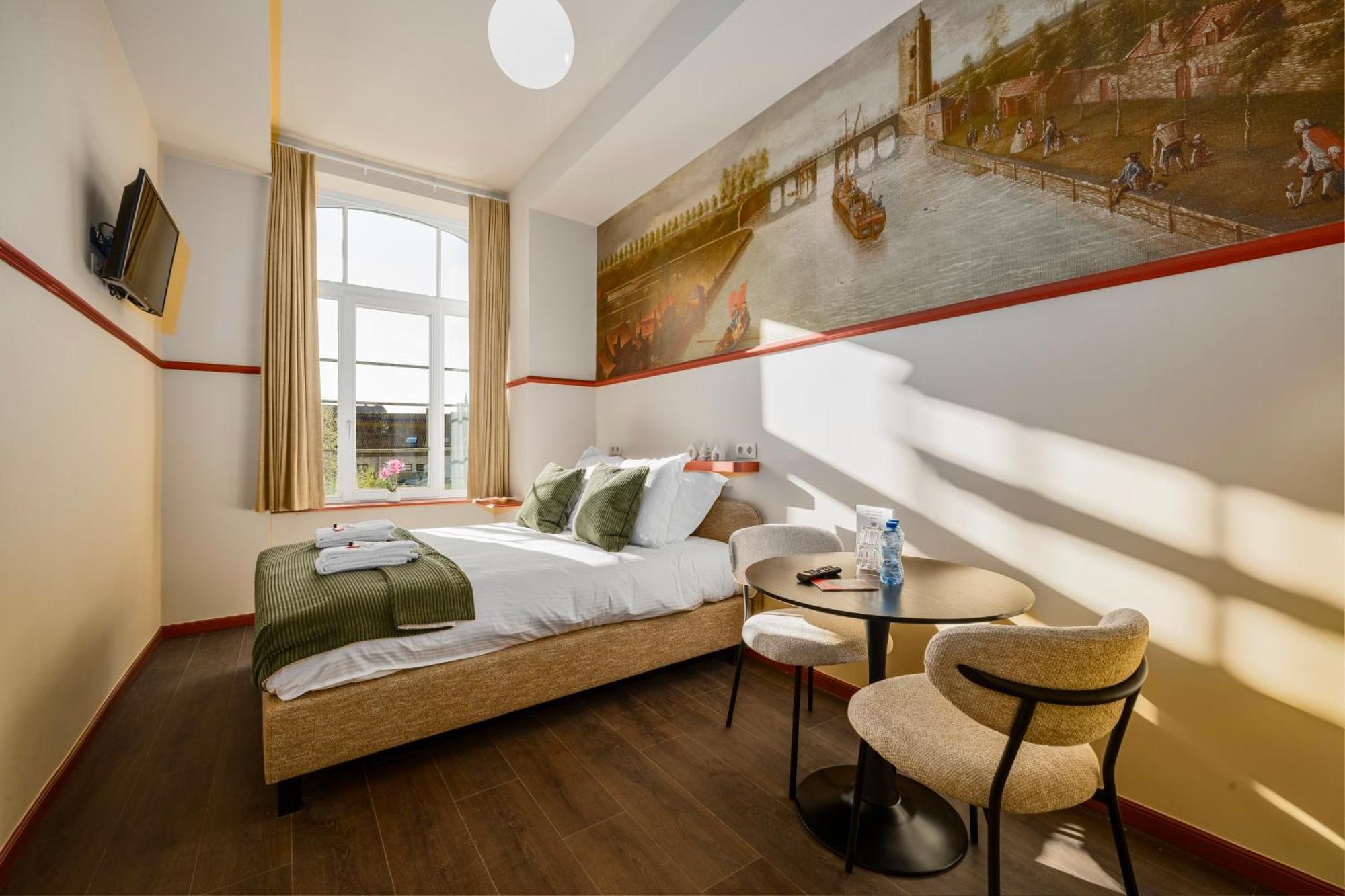 The Queen'S Twelve By Romy&Travis Bruges Exterior photo